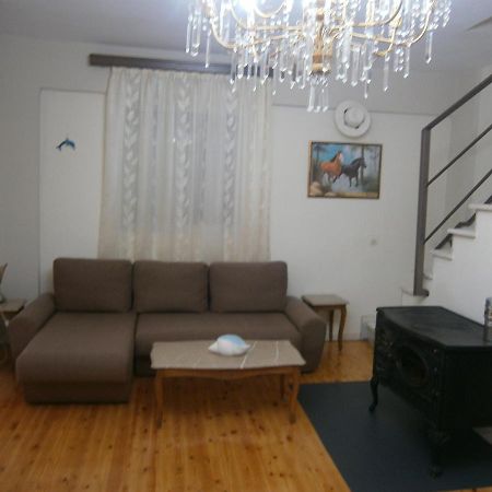 villa hospitality Nikiana Esterno foto